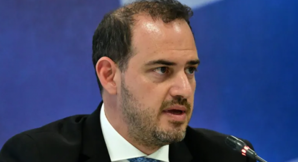 Στο Ιπποκράτειο διακομίστηκε ο Γιώργος Κώτσηρας μετά από αδιαθεσία στη βουλή