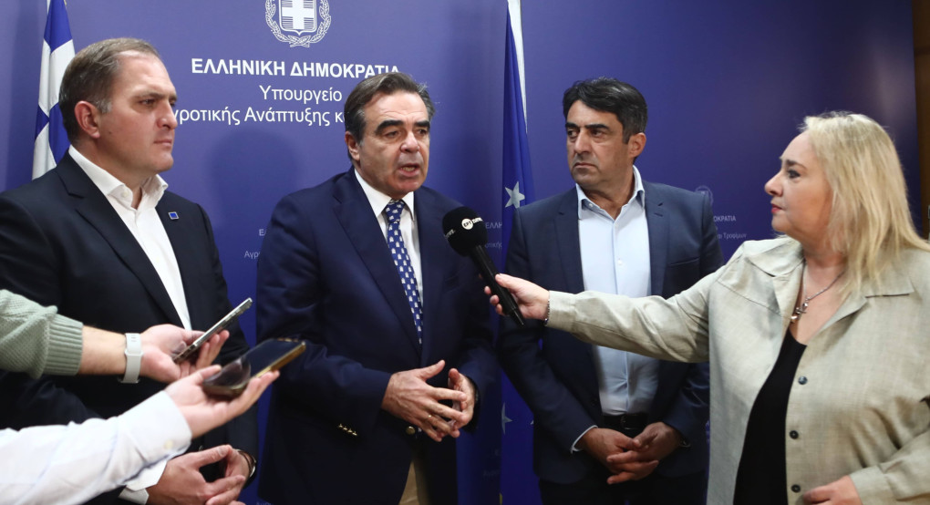 ΥΠΑΑΤ: Ξεκίνησε ο «Διάλογος με την παραγωγή» – Πρώτη συνάντηση του Μαργαρίτη Σχοινά με την ΕΘΕΑΣ