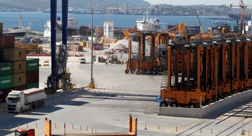 Εμπορικό ισοζύγιο: Η σημαντική αύξηση των εξαγωγών και η συγκράτηση των εισαγωγών αντανακλούν τη βελτίωση της ανταγωνιστικότητας
