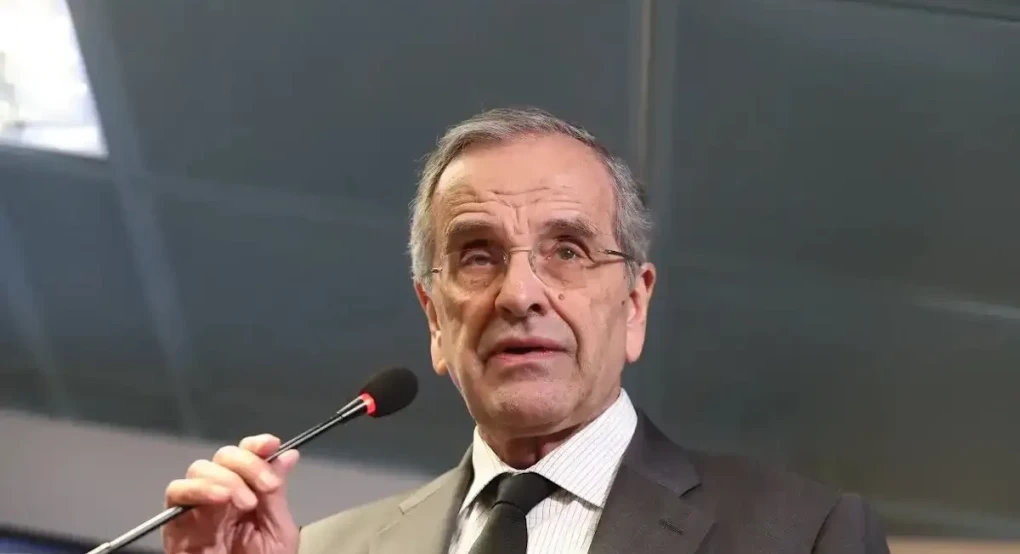Αντώνης Σαμαράς για την 28η Οκτωβρίου: Η ελευθερία ενός λαού κρίνεται από όσα αρνείται να παραδώσει