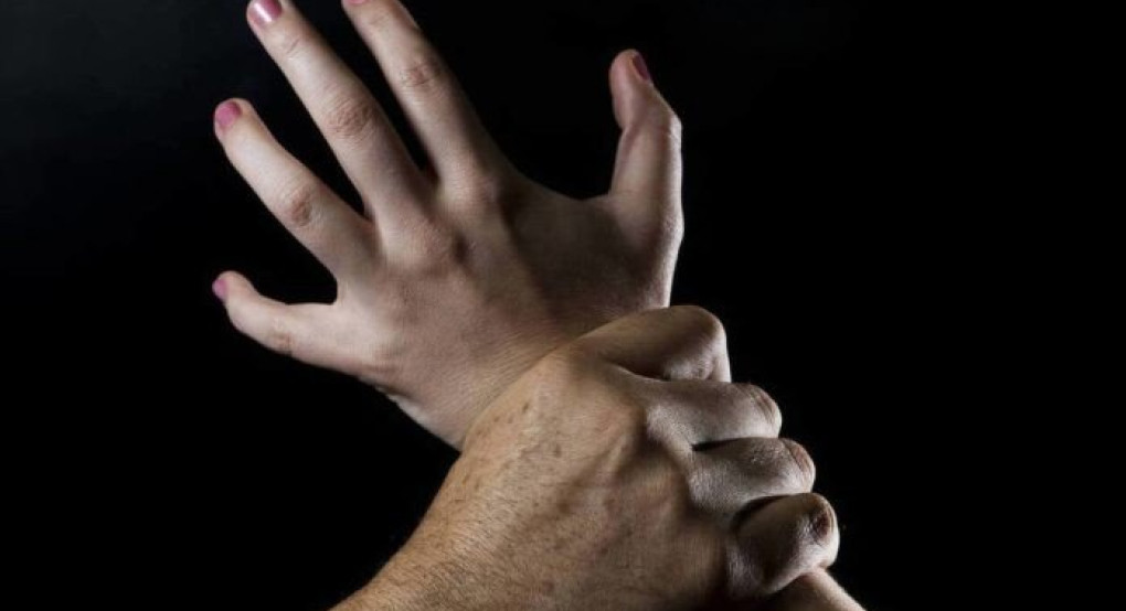 Φρίκη στην Ιταλία: Μετανάστης από τη Σενεγάλη βίαζε επί 45 λεπτά νοσηλεύτρια – «Θα σε σκοτώσω»