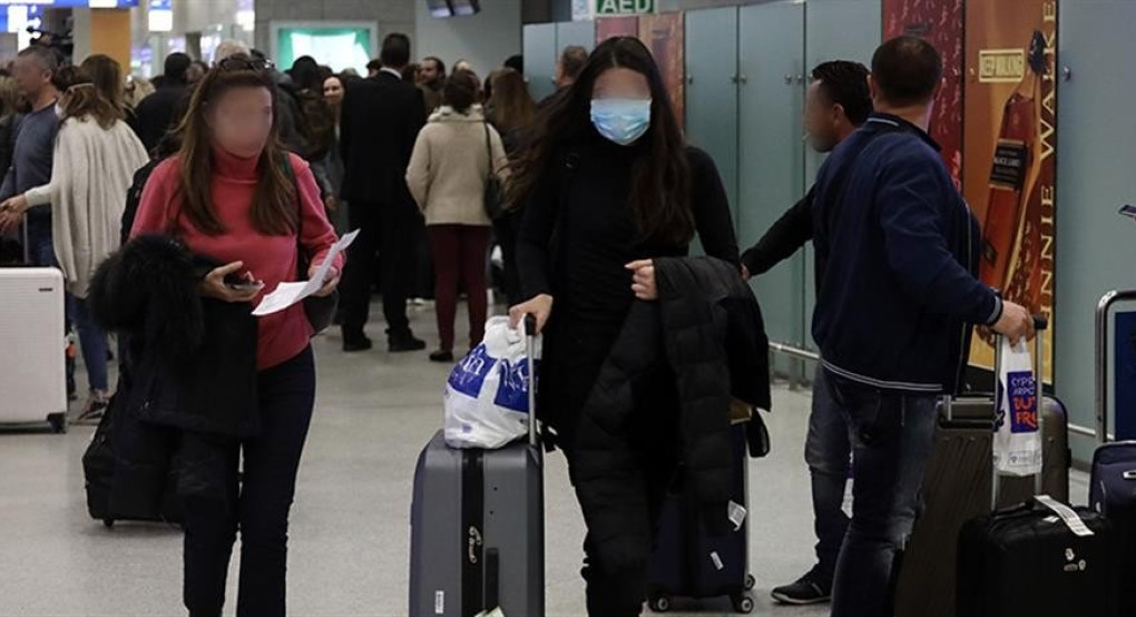 Υποχρεωτική χρήση μάσκας σε όλη την διάρκεια της πτήσης;