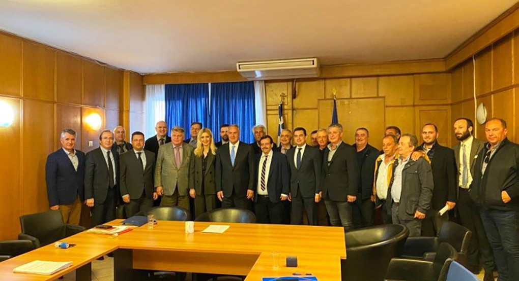 Εργάτες Γης: "Λύνει" τα χέρια η Διεπαγγελματική Οργάνωση με ανακοίνωση της