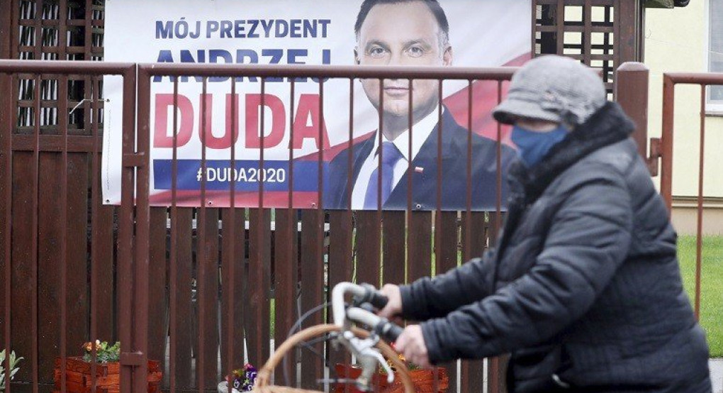 Πολωνία: Αναβλήθηκαν οι προεδρικές εκλογές της 10ης Μαΐου