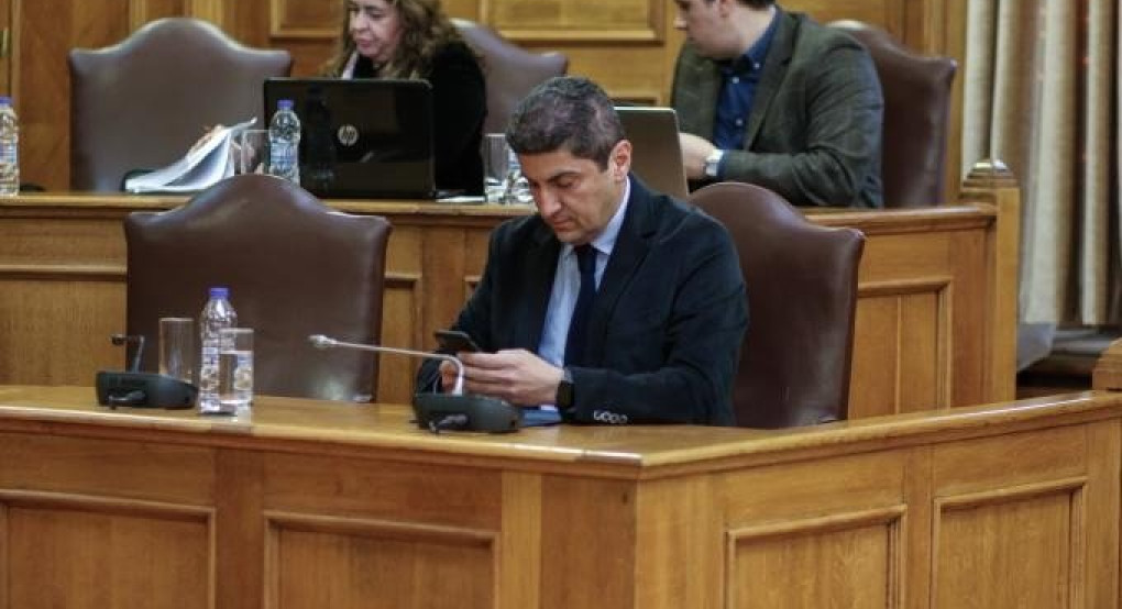 Με ενισχυμένη πλειοψηφία οι αλλαγές στους κανονισμούς και τις προκηρύξεις