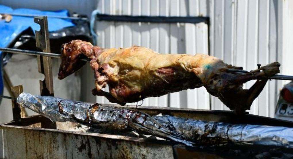 Απειλούσε να καταρρίψει τα drone της ΕΛΑΣ αν του χαλάσουν το ψήσιμο του οβελία