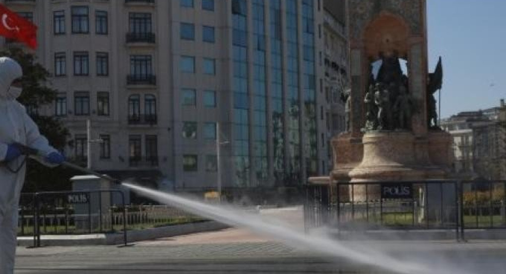 Τρίωρη «απελευθέρωση» των ηλικιωμένων εξετάζει η τουρκική κυβέρνηση