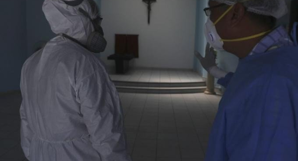 Μεγάλη Βρετανία: 327 νέοι θάνατοι στα νοσοκομεία από κορωνοϊό σε 24 ώρες