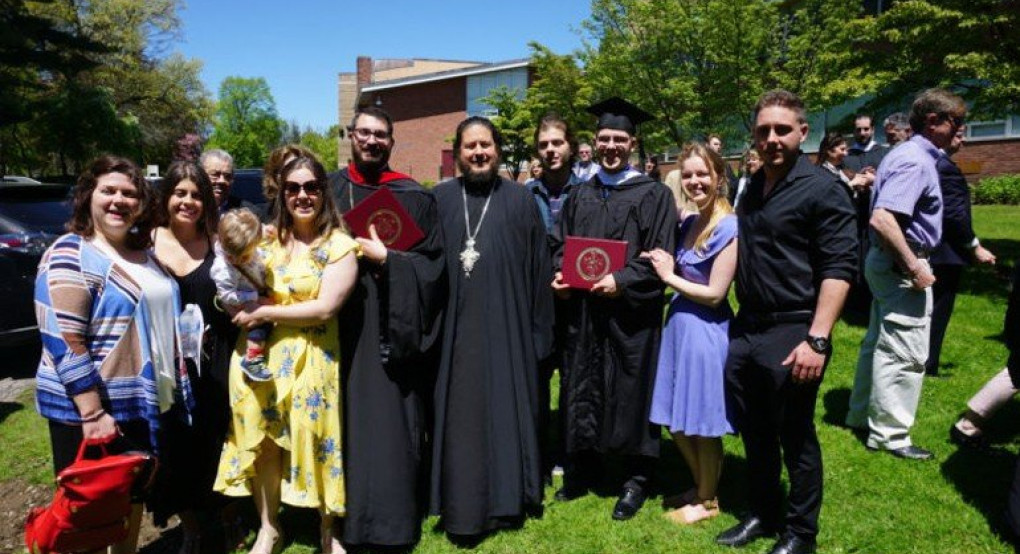 Σε «θαύμα» αποδίδει την ανάρρωσή του από τον κορωνοϊό ο πρωτοπρεσβύτερος Χρήστος Παππάς