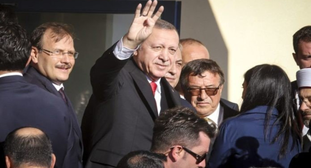 Αξιωματική αντιπολίτευση: «Ο Ερντογάν τύπωσε 56δις. Λίρες»