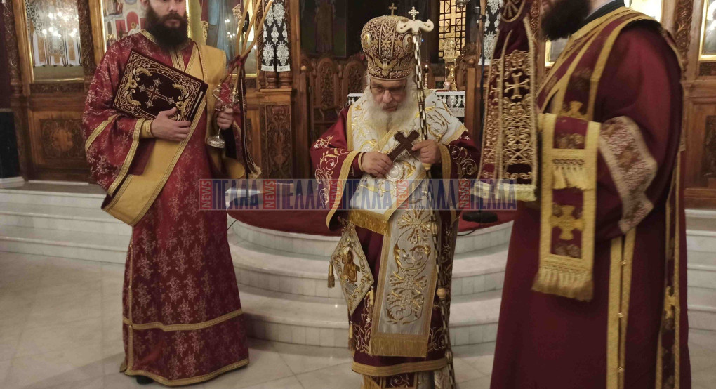 Μητροπολίτης Ιωήλ: Έψαλε τα εγκώμια και προσευχήθηκε για την κατάπαυση του Κορωνοϊού 