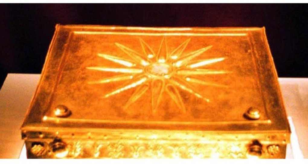 Το αρχαιολογικό μουσείο Πέλλας... Μας χτυπάει την πόρτα 