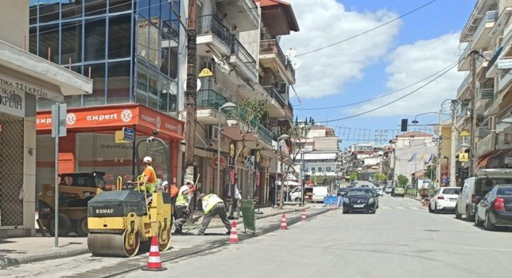 Γιαννιτσά: Συνεχίζονται οι εργασίες για την τοποθέτηση ινών