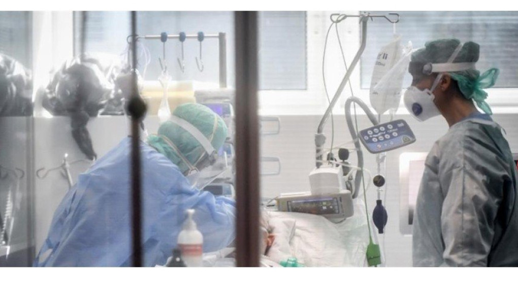 Κορωνοϊος: Τα τρία σενάρια για την πανδημία 