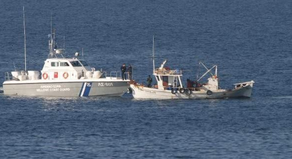 Θεσσαλονίκη: Αλιευτικό “ψάρεψε” νάρκη στη Νέα Μηχανιώνα