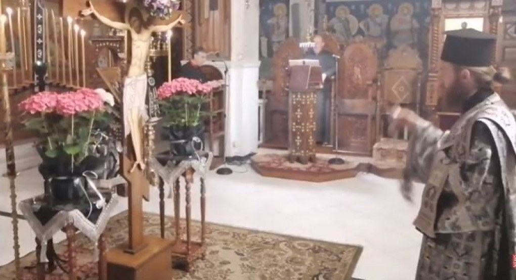 Ζωντανή μετάδοση από τον Ι.Ν.Αγ. Στεφάνου Σκύδρας: Μεγάλη Παρασκευή η Αποκαθήλωση του Κυρίου