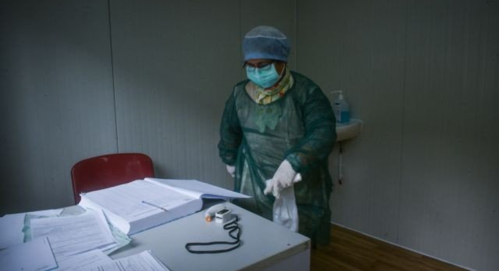Προσλήψεις σε νοσοκομεία, ΕΟΔΥ και ΕΚΑΒ για την αντιμετώπιση του κορωνοϊού