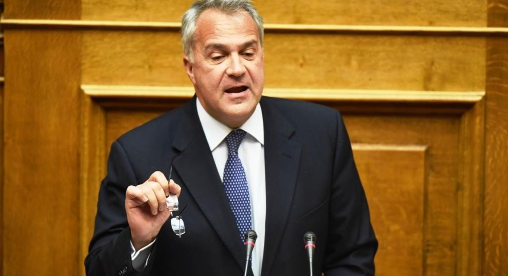 Απάντηση  Βορίδη στον Αραχωβίτη  περί σπογγώδους εγκεφαλοπάθειας και πατρότητος της νομοθετικής ρυθμίσεως