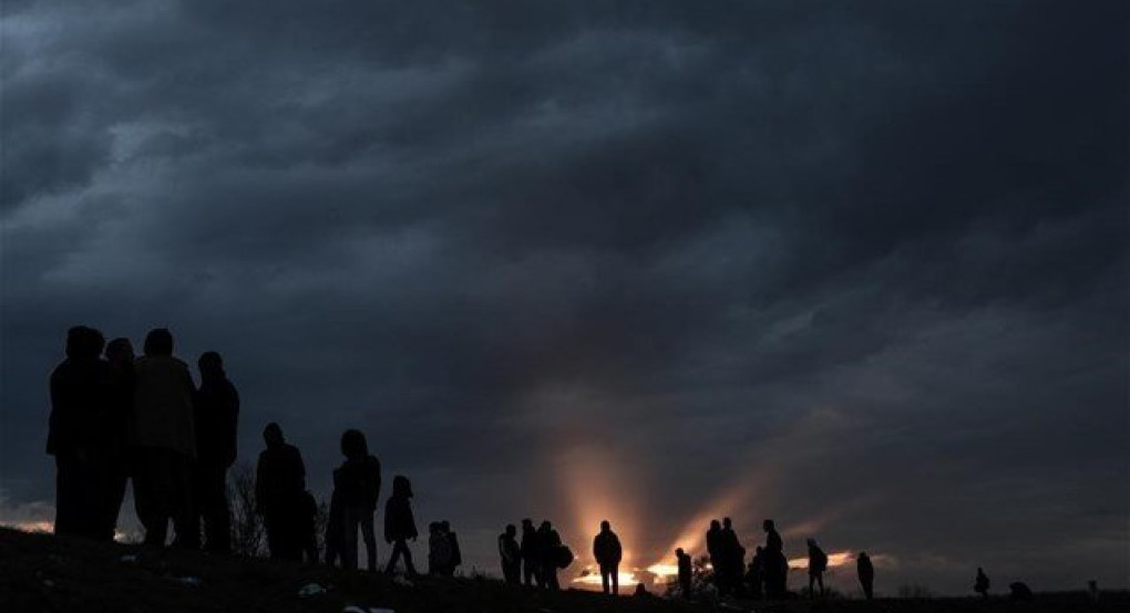 Guardian: Οι πρόσφυγες που έγιναν πιόνια στο παιχνίδι του Ερντογάν