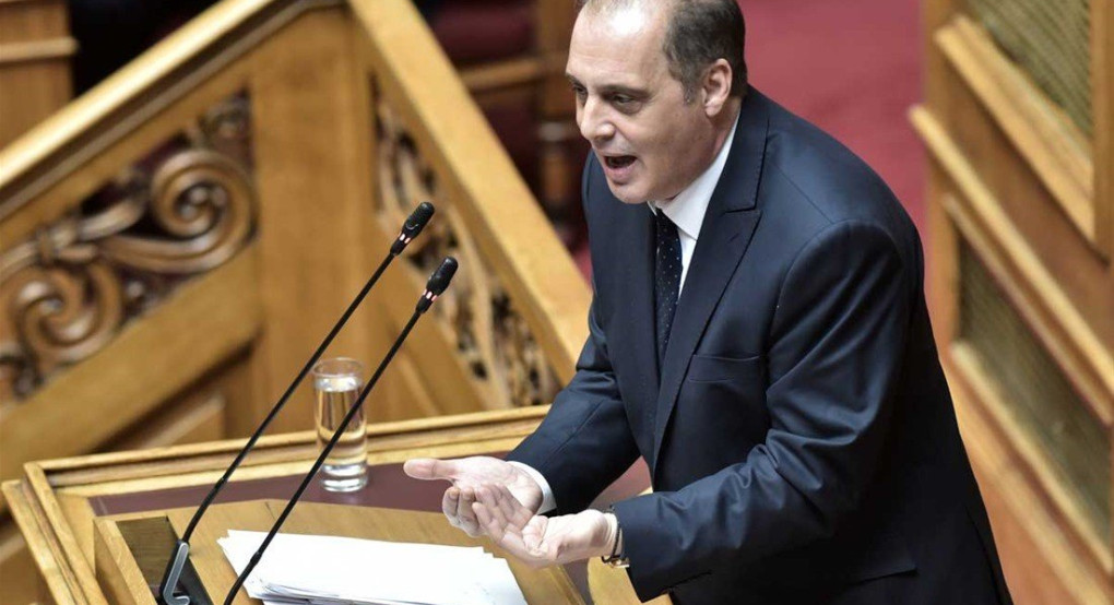 Ερώτηση Βελόπουλου για τις «ραδιενεργές μάζες αέρος των πρόσφατων πυρκαγιών στο Τσέρνομπιλ»