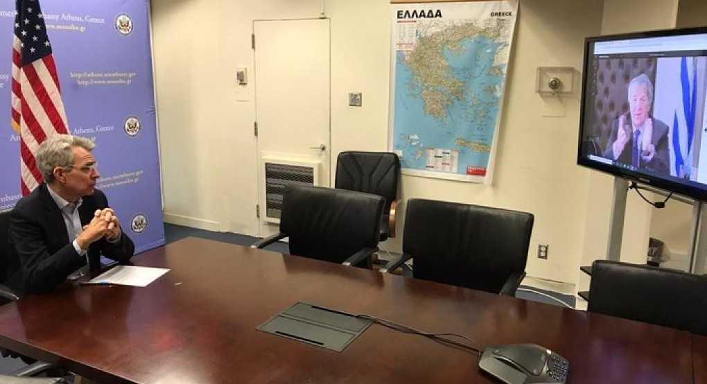 Τηλεδιάσκεψη του ΥπΑΑΤ, Μ. Βορίδη με τον Αμερικανό Πρέσβη, Τζ. Πάιατ