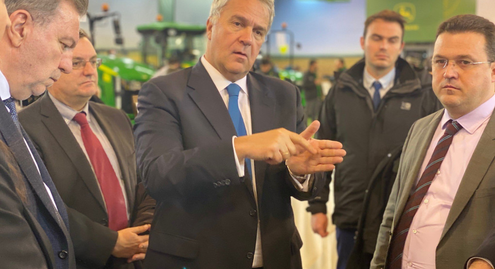 Μάκης Βορίδης: Το ελληνικό ακτινίδιο κατακτά και την Ταϊλάνδη