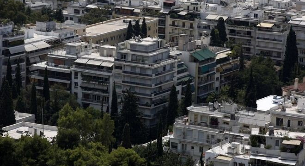 Μέχρι την Πέμπτη στη Βουλή οι διατάξεις για μειώσεις φόρων στήριξης ιδιοκτητών