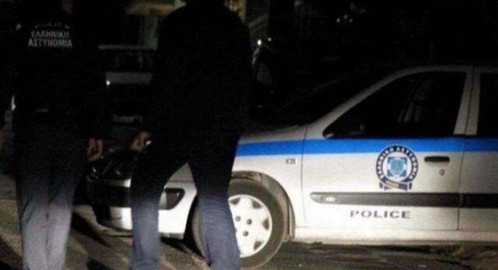 Αστυνομικοί από τη Θεσσαλονίκη εντόπισαν μονάδα παραγωγής λαθραίου καπνού στην Αττική – Κατασχέθηκαν 20 τόνοι