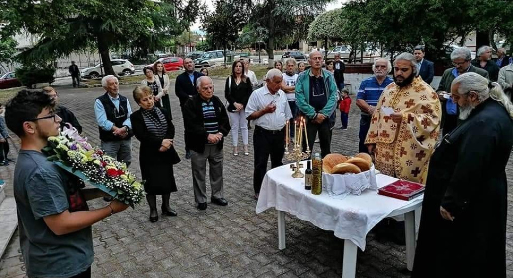 Πανηγυρικός εσπερινός στο Λουτροχωρι Σκύδρας 