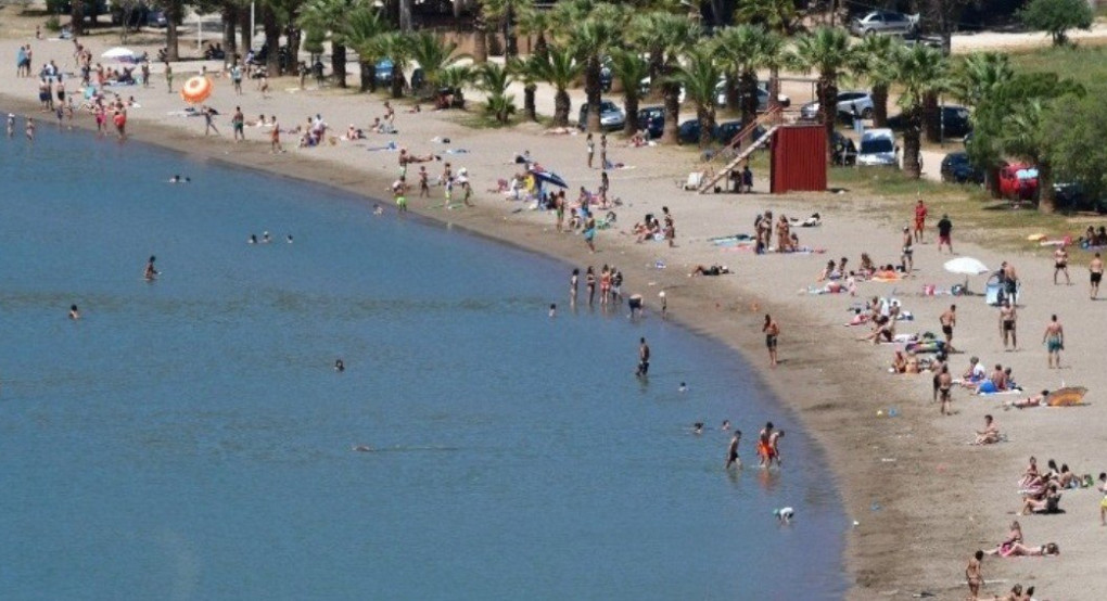 Πώς θα λειτουργήσουν οι παραλίες - Αυστηρά μέτρα και πρόστιμα έως 20.000 ευρώ