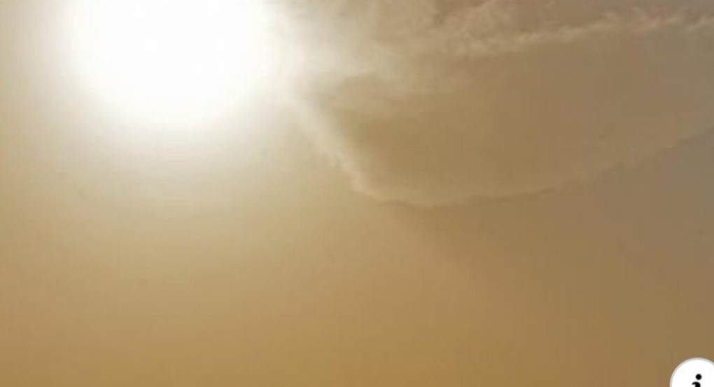 Καιρός: Ζέστη και σκόνη σήμερα 