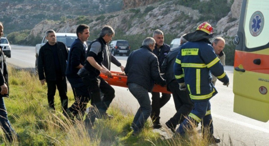 Τροχαίο με 18 χρόνο στην Αξο Πέλλας- νοσηλεύεται στο Παπαγεωργίου 