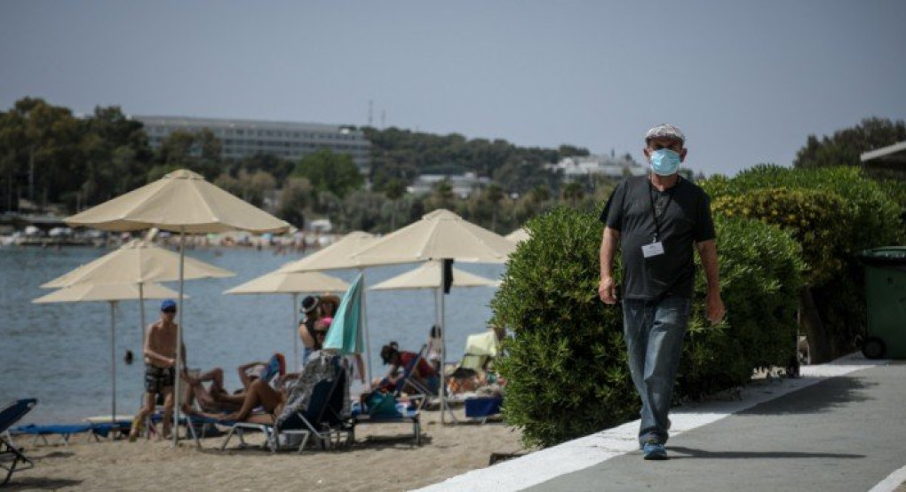 Σύψας: Ο κορωνοϊός επιβιώνει πολύ λιγότερο σε θερμοκρασίες πάνω από 25 βαθμούς, αλλά δεν σκοτώνεται 