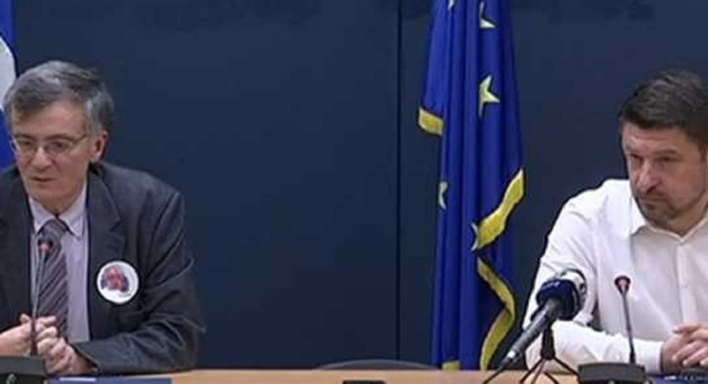 Εκτάκτως σήμερα ενημέρωση από Τσιόδρα και Χαρδαλιά 