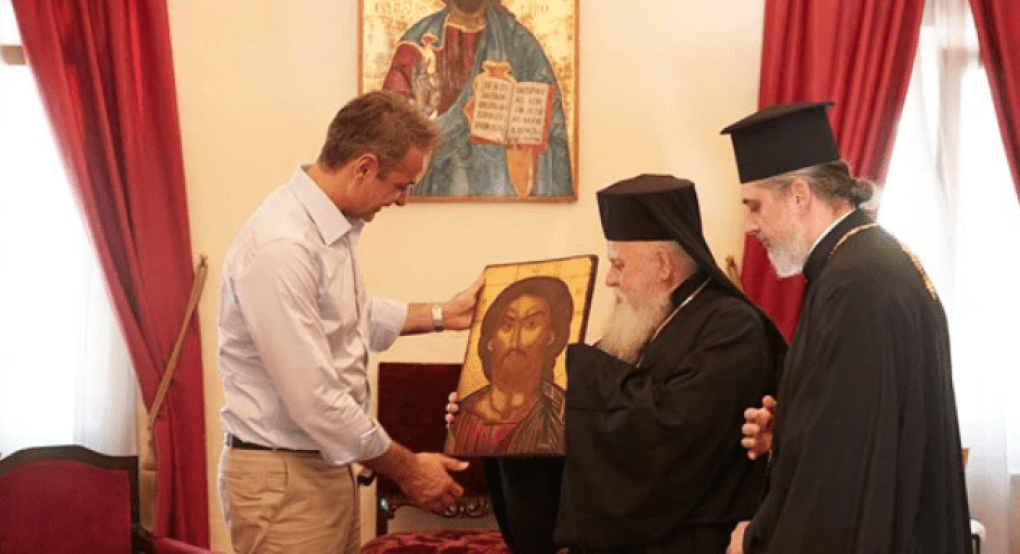 Συνάντηση του πρωθυπουργού με τον Μητροπολίτη Θήρας, Αμοργού και Νήσων κ. Επιφάνιο.