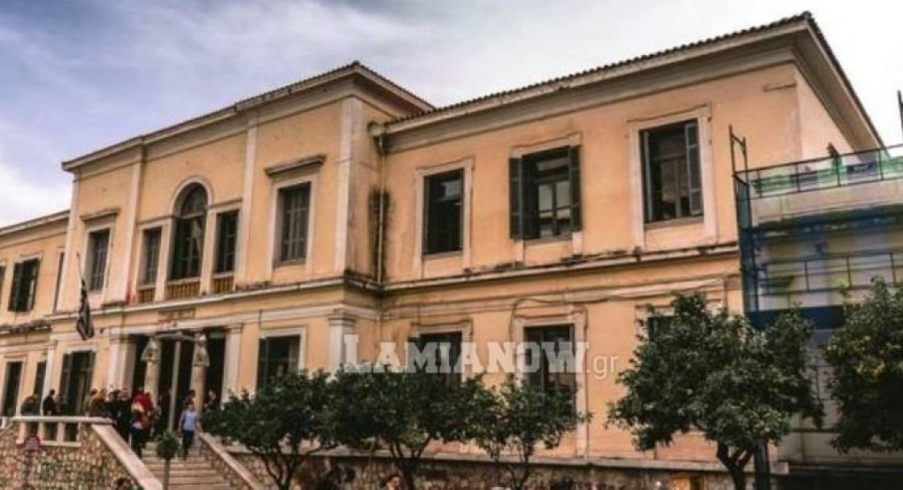 Εισαγγελική έρευνα για το “σπάσιμο” της καραντίνας / Με τι ποινές κινδυνεύουν