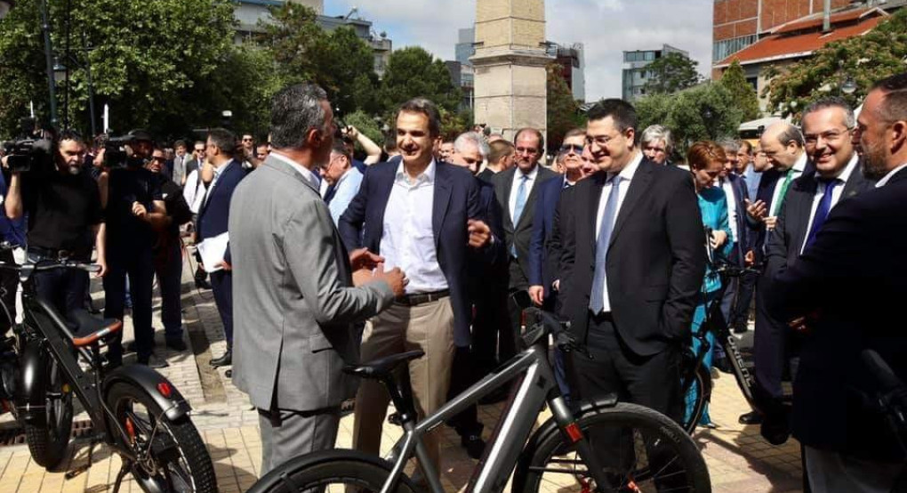 Κοινή πορεία Μητσοτάκη - Τζιτζικώστα για το περιβάλλον 