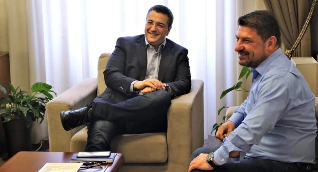 Τον Νίκο Χαρδαλιά υποδέχτηκε ο Απόστολος Τζιτζικώστας 