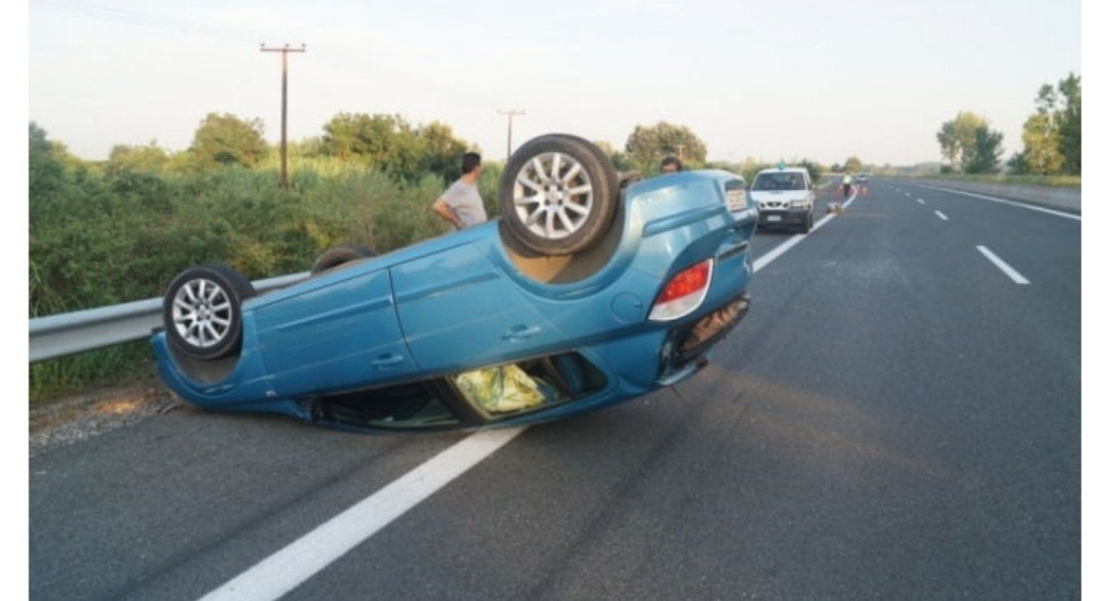 Τροχαίο στην Περιφερειακή Θεσσαλονίκης με ένα τραυματία 