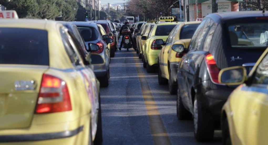 Τέλη κυκλοφορίας με τον μήνα: Έρχεται ρύθμιση ώστε να υπολογίζονται μόνο για το διάστημα χρήσης 