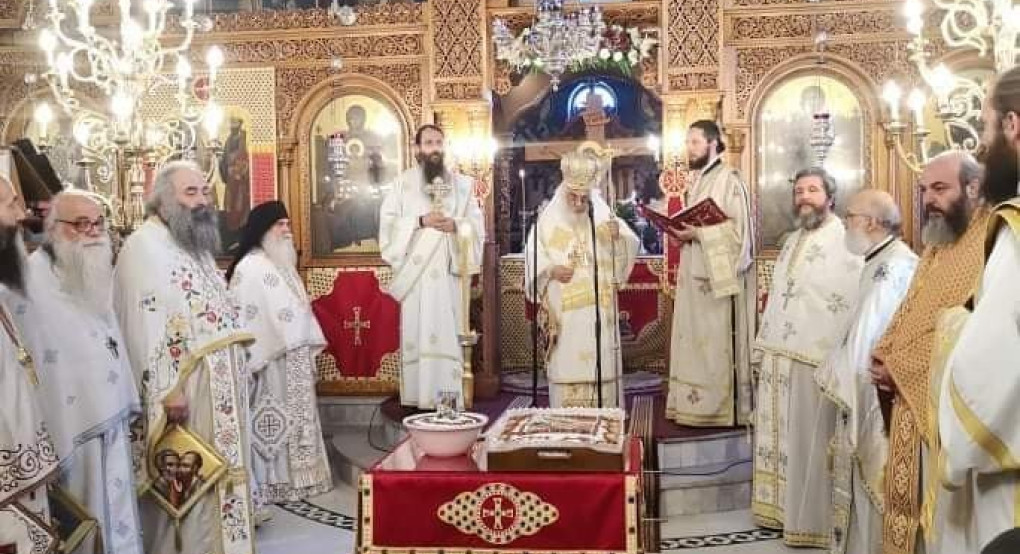 Με λαμπρότητα τιμήθηκαν οι Απόστολοι Πέτρος και Παύλος