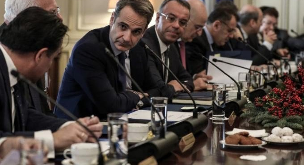 Ανασχηματισμός: Ο χρόνος μετρά αντίστροφα για τη μετακίνηση πρωτοκλασάτων υπουργών