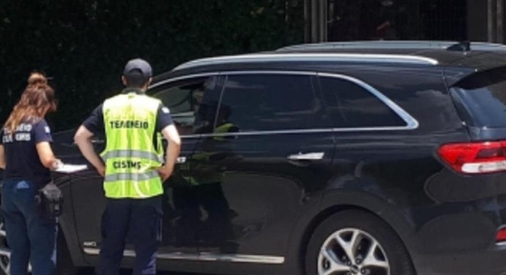 ΑΑΔΕ: Παράνομo ένα στα τρία αυτοκίνητα με ξένες πινακίδες