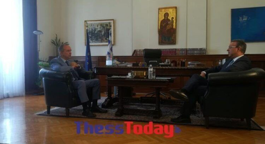 Συνάντηση Σταϊκούρα – Καράογλου στο ΥΜΑΘ – Όσα συζητήθηκαν
