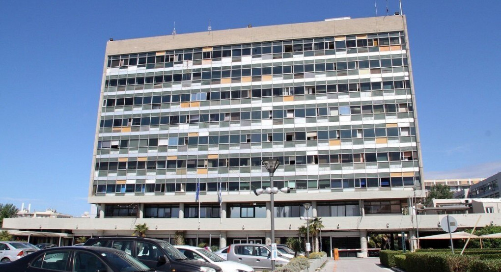Βουτιά θανάτου για 23χρονο στις φοιτητικές εστίες του ΑΠΘ