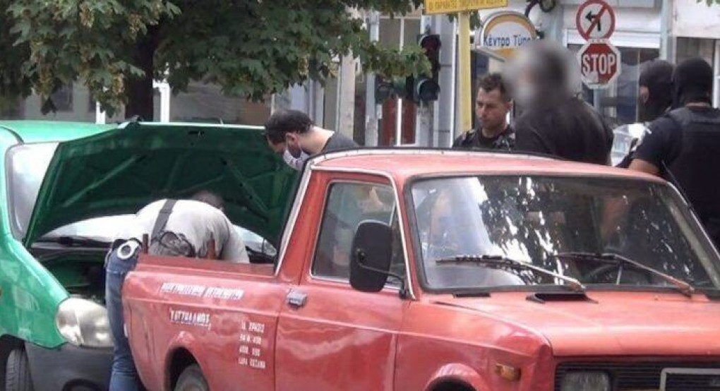 Κοζάνη: Μάχη για τη ζωή του δίνει ο 56χρονος εφοριακός μετά την επίθεση με τσεκούρι -Αναζητούν τα κίνητρα του δράστη