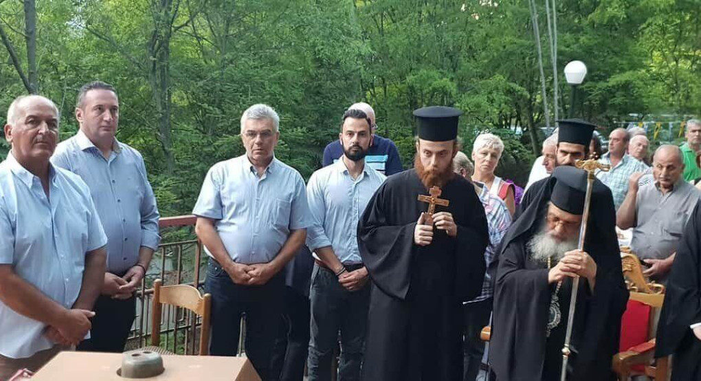 Αρχιερατικός Εσπερινός στο Μοναστηράκι Αλμωπίας 