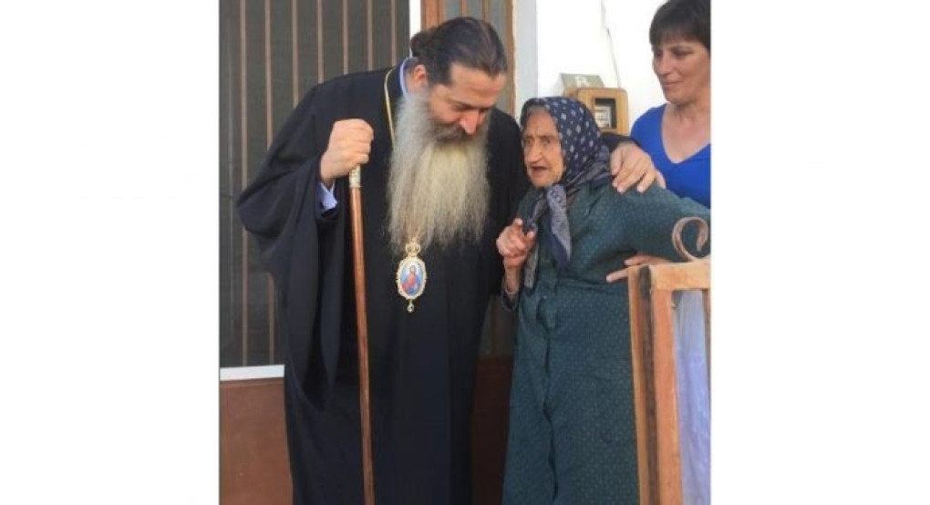 Φθιώτιδα: η υπόσχεση του Μητροπολίτη Συμεών στην αιωνόβια κ. Κυριακή!