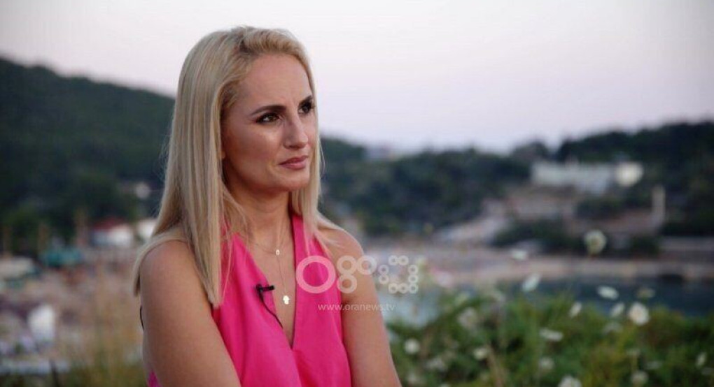 Η απίστευτη προτροπή της υφυπουργού Τουρισμού της Αλβανίας να μποϊκοτάρουν τα καταστήματα της ελληνικής μειονότητας