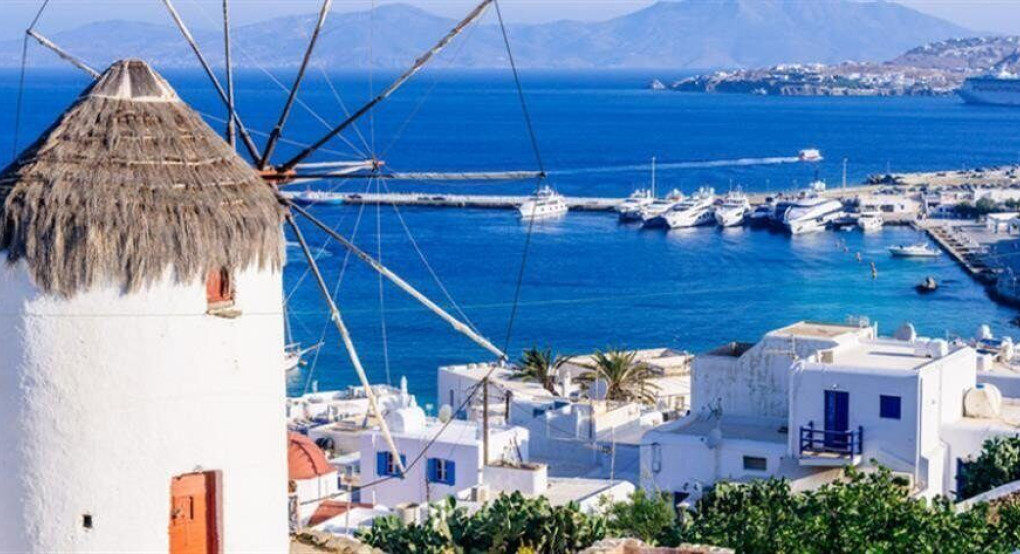 Εκτάκτως στη Μύκονο κλιμάκιο του ΕΟΔΥ